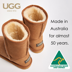 UGG的UGG靴子自1974年以来“class=